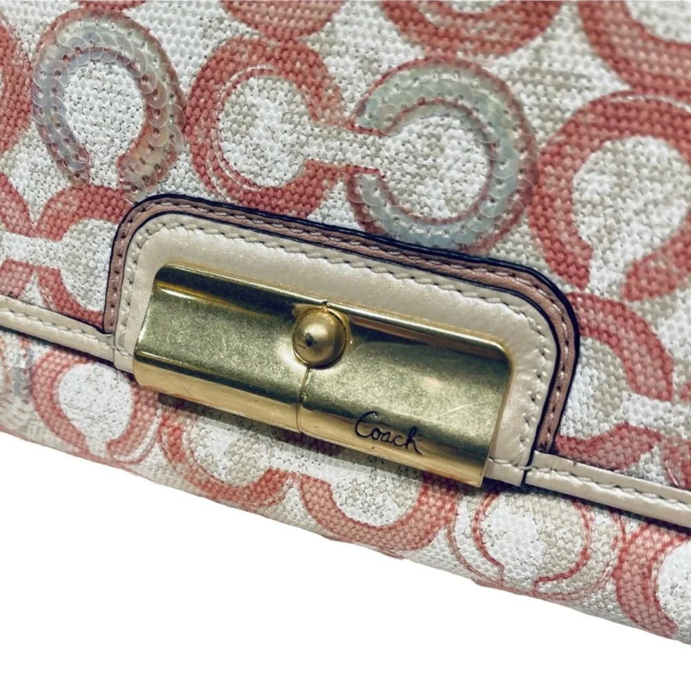 Coach Signature C monogram Pink & Cream Sequin Signature Clutch Wristlet Care Bk - Picture 9 of 9